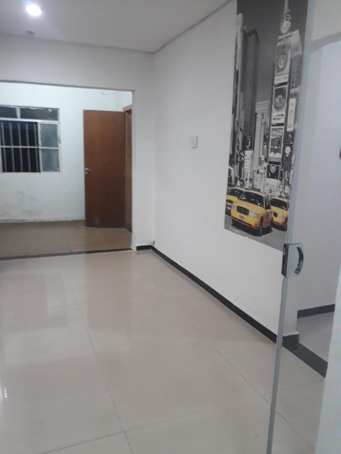 Flight Crew Hostel 贝洛哈里桑塔 外观 照片