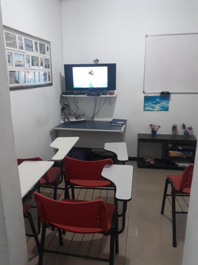 Flight Crew Hostel 贝洛哈里桑塔 外观 照片