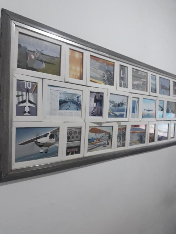 Flight Crew Hostel 贝洛哈里桑塔 外观 照片